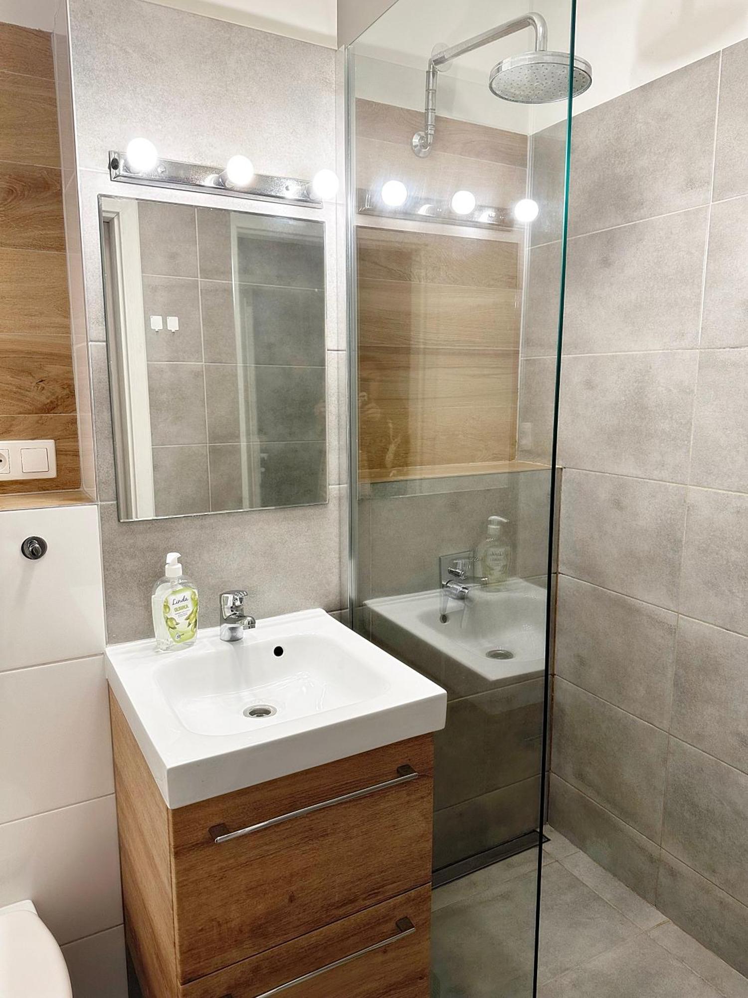 Coser Apartamenty Grzybowska Varšava Exteriér fotografie