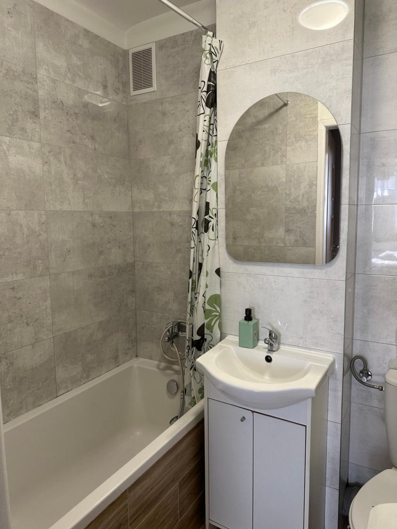 Coser Apartamenty Grzybowska Varšava Exteriér fotografie